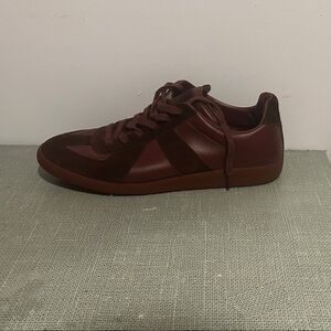 Men's Nike Burgundy Sneakers